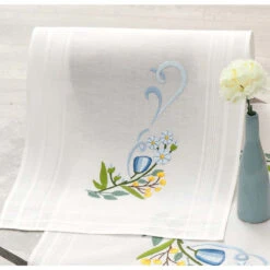 Nob Hill Summer Flowers Runner Stamped Embroidery Kit