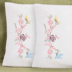 Herrschners Dorothy Pillowcase Pair Stamped Embroidery