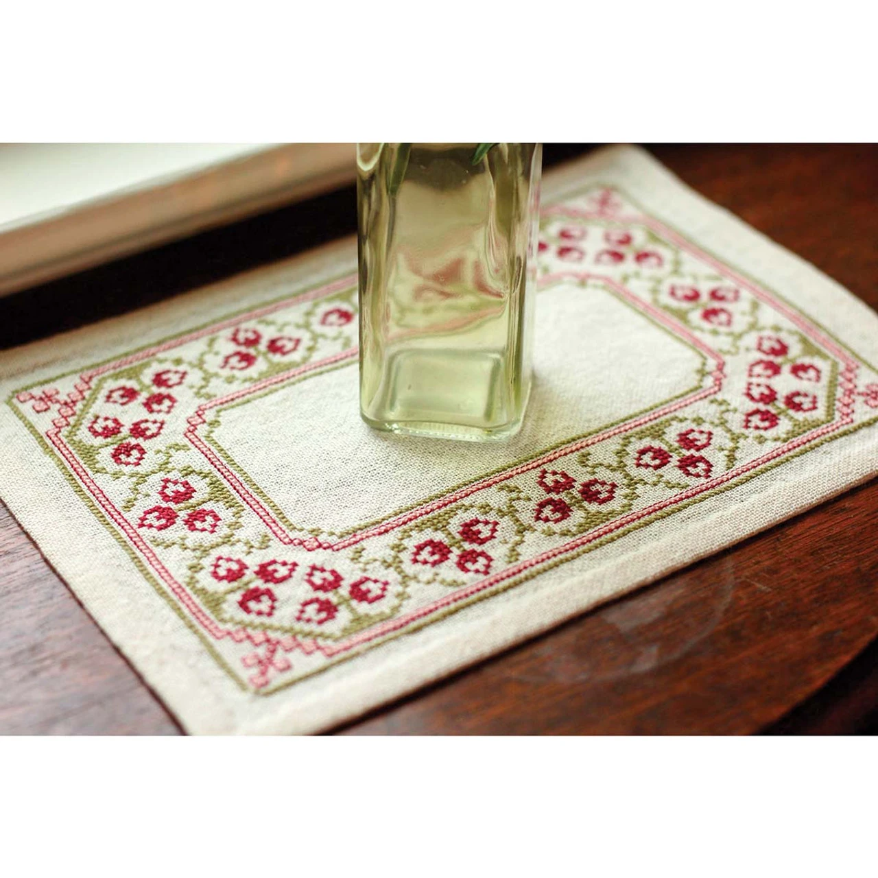 Avlea Folk Embroidery Floret Border Counted Cross-Stitch Kit 3 Avlea Folk Embroidery Floret Border Counted Cross-Stitch Kit