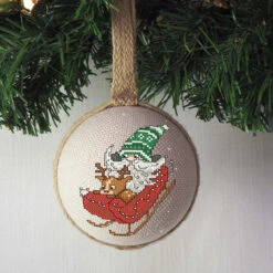 Craftways Gnomes Christmas Ornament Covers Counted Cross-Stitch Kit -Disney || Prym || Clover Shop 561385 5 77665.1693465959